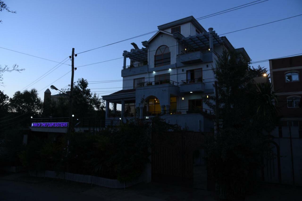 Inn Of The Four Sisters Гондэр Экстерьер фото